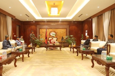 प्रधानमन्त्री कार्कीसँग पहिलो पटक भेट्दै प्रमुख दलका शीर्ष नेताले भनेः चुनावको वातावरण अझै बनेको छैन